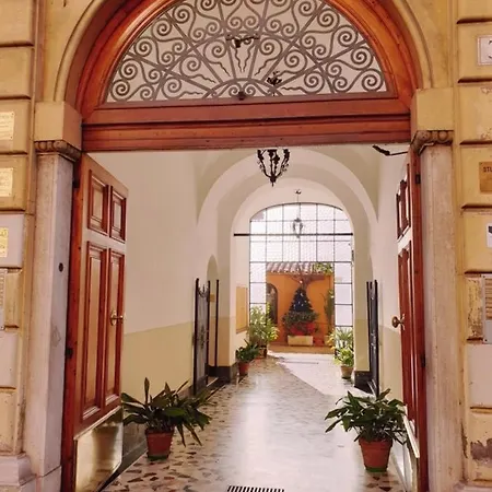 Vacanze Romane Colosseo Lägenhet Rom