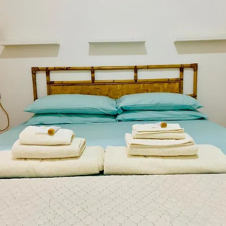 Vacanze Romane Colosseo * Řím